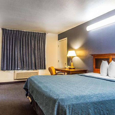 Rodeway Inn Auburn Extérieur photo
