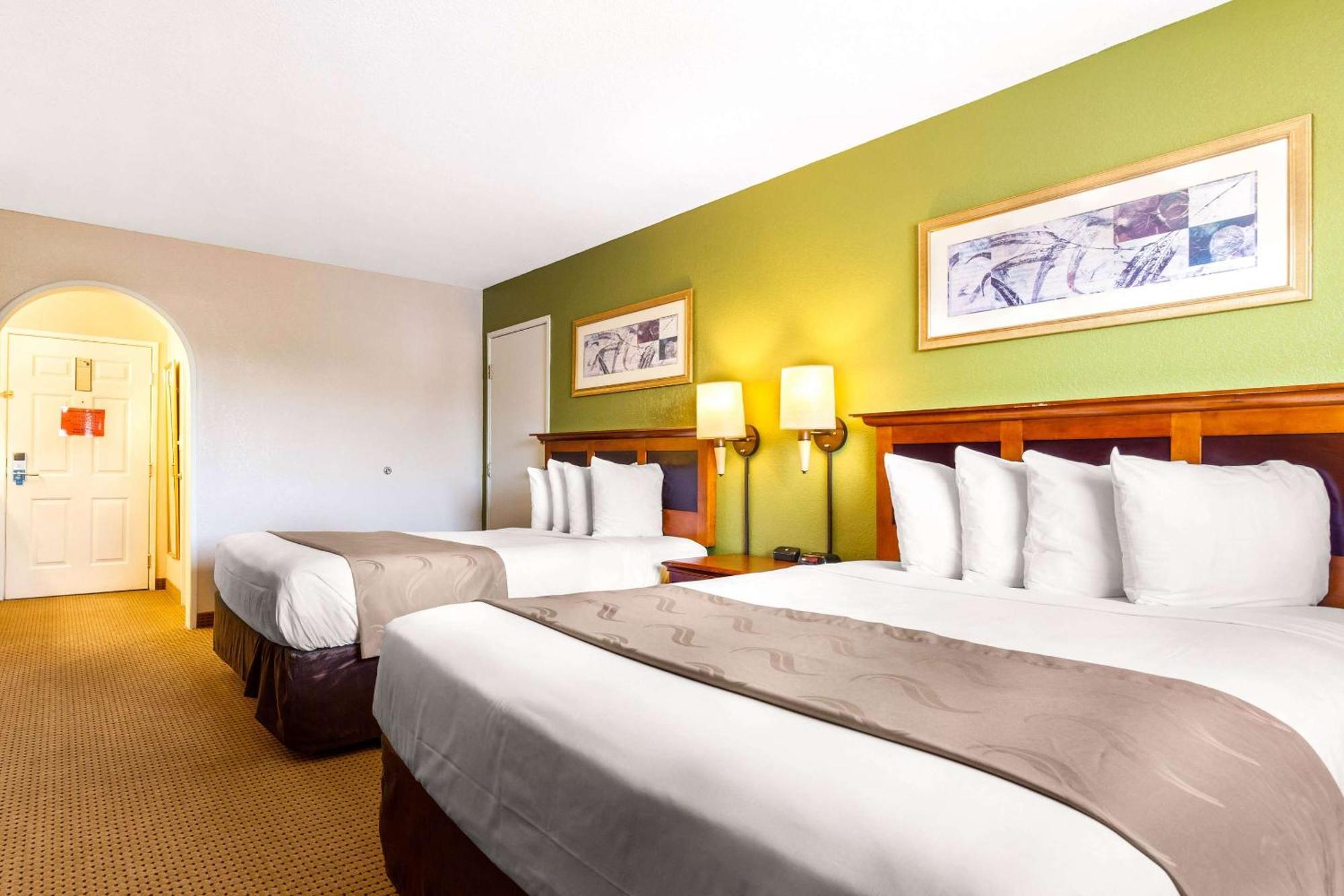 Rodeway Inn Auburn Extérieur photo