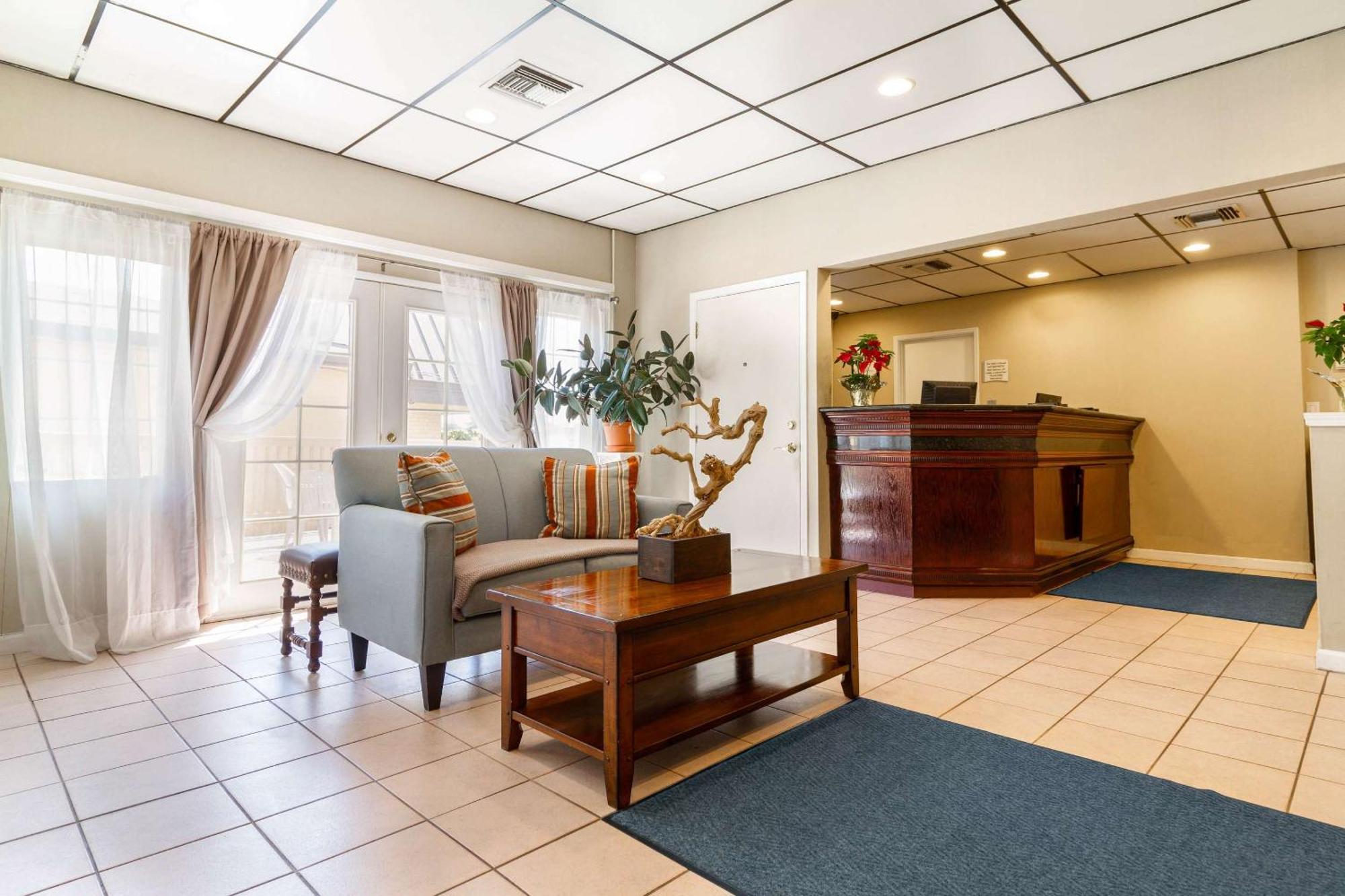 Rodeway Inn Auburn Extérieur photo